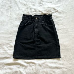 H&M Black Denim Mini Skirt Size 2